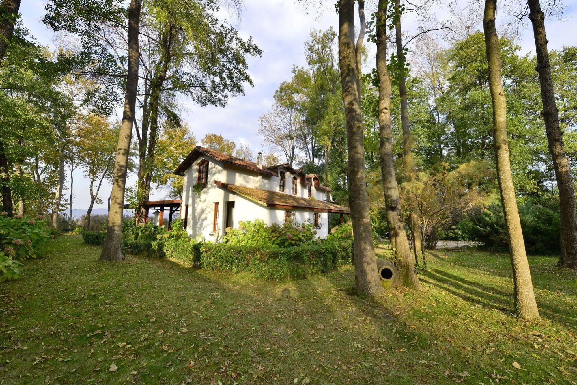 Beta Home Lake House Sapanca Buitenkant foto